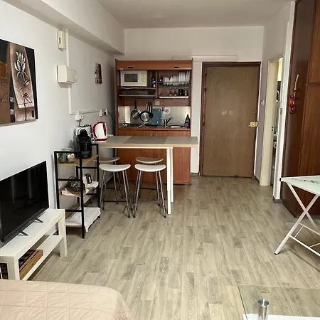 Downtown Living By 'flats Nicosia' Apartment Nicosia