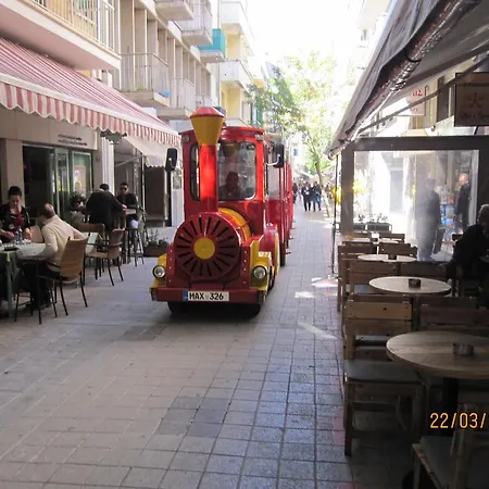 Downtown Living By 'flats Nicosia' Daire