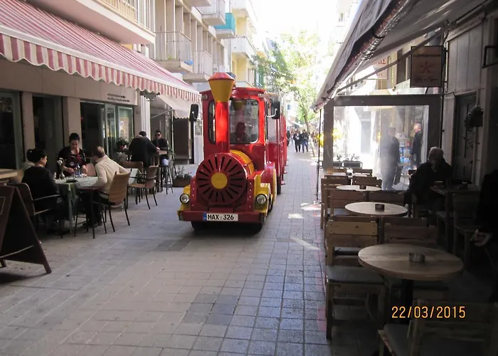 Downtown Living By 'flats Nicosia' Apartament