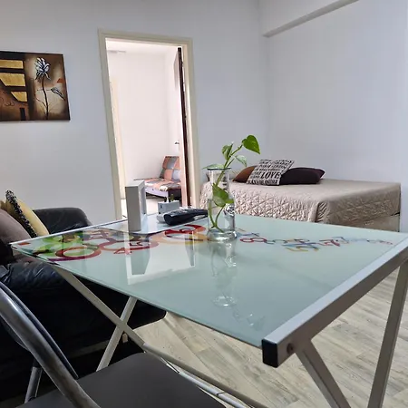 Downtown Living By 'flats Nicosia' 公寓 *